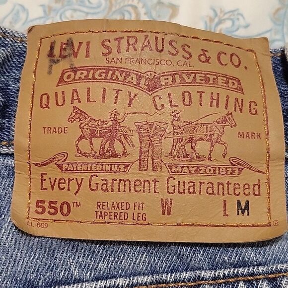 PETROS Vintage USA Levi's 501 Custom Redone Acid Dye Cutoff Denim Jean Shorts - Picture 3 of 5